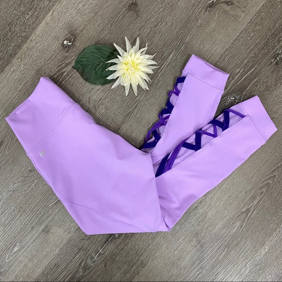 Fabletics Dynamic High-Waisted Lattice 7/8 Legging - Picture 3 of 12